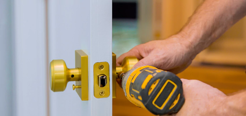 Local Locksmith For Key Fob Replacement in Home Gardens, California