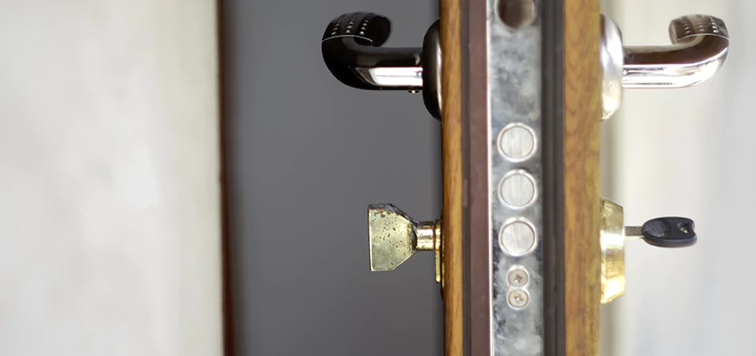 Holiday Emergency Locksmith in Home Gardens, California