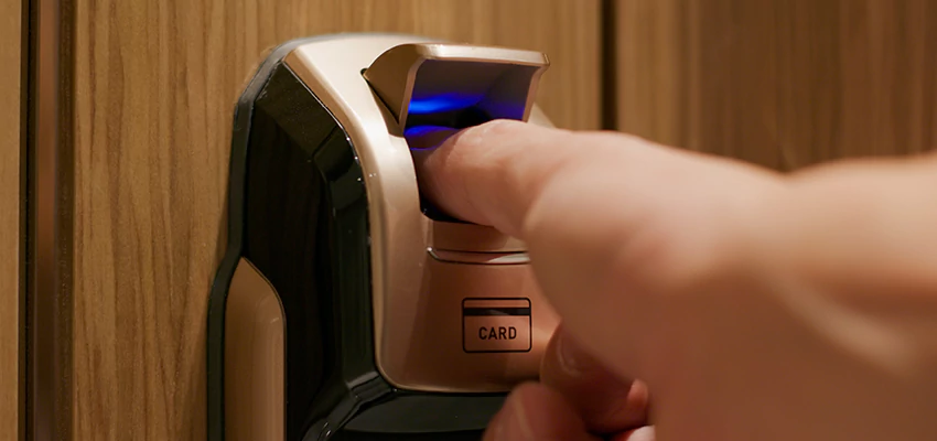 Locksmith Company For Window Lock Installation in Home Gardens, California