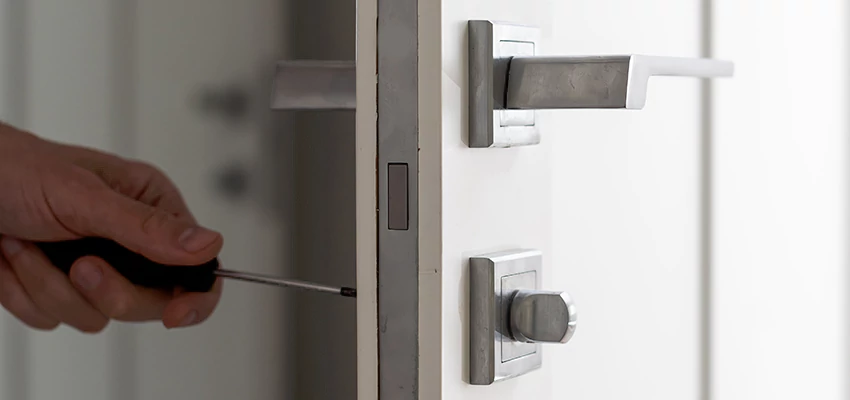 Automotive Lock Installation in Home Gardens, CA